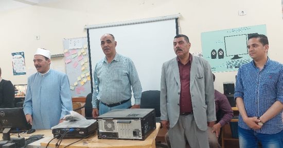 رئيس "سوهاج الأزهرية" يتابع تدريب إداريى المعاهد على مهارات الحاسب الآلى