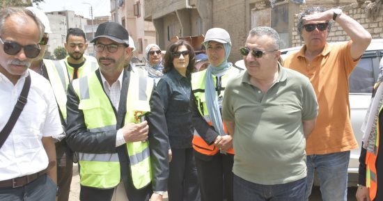 رئيس مياه الشرب بدمياط يستقبل وفد البنك الدولى