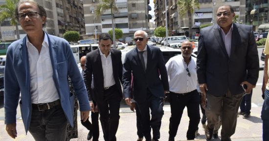 محافظ بورسعيد: رفع كفاءة محطات الصرف الصحى لاستيعاب المشروعات الجديدة