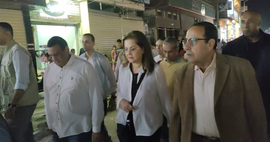 جولة تفقدية لوزيرى التنمية المحلية والتخطيط فى شوارع العريش.. صور 