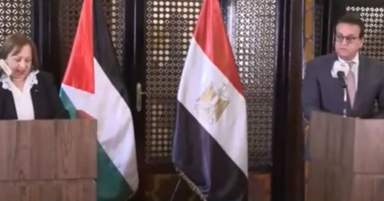 وزير الصحة: تدريب أطباء فلسطينيين على بعض التخصصات الدقيقة فى مصر