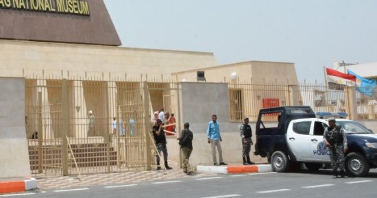 منارة تعليمية وثقافية وسياحية.. متحف سوهاج قبلة طلاب المدارس والجامعات.. تحول لمؤسسة ثقافية وورش لتعليم فن الأوريجامى والحلى بالمجان.. ويستقبل السائحين من كل بلاد العالم للاستمتاع بمقتنياته الفريدة.. صور