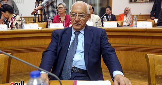 فوز الدكتور على الدين هلال بجائزة النيل في العلوم الاجتماعية لعام 2023