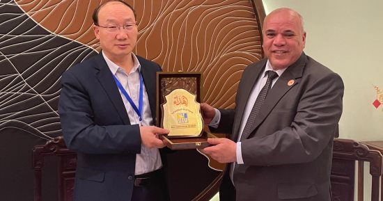 رئيس جامعة الدلتا التكنولوجية يُشارك فى منتدى "تحييد الكربون" بالصين