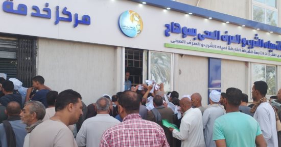 بدء التعاقد على 140 ألف وصلة مياه بقرى ومراكز سوهاج ضمن "حياة كريمة"