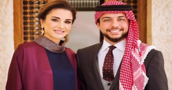 الملكة رانيا تنشر أغنية "قمر حزيران" بمناسبة زفاف ولي عهد الأردن.. فيديو