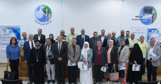 "الصرف الصحى" بالإسكندرية تبحث مع لجنة المجتمع المدنى تخفيف الأعباء عن المواطنين