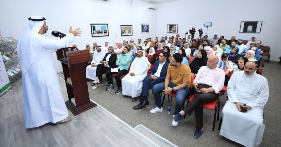 قصائد عن قضايا الذات والأوطان فى أمسية شعرية ببيت الشعر بالشارقة
