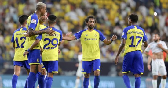 أهلى جدة يطلب شراء مدافع النصر بعد انتهاء البطولة العربية 