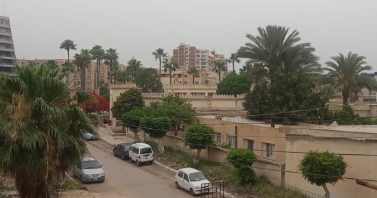 أمطار خفيفة وسماء ملبدة بالغيوم بكفر الشيخ مع استمرار حركة الملاحة