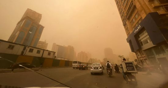 المرور يقدم روشتة أمنية للوقاية من حوادث الطرق بسبب الأتربة 