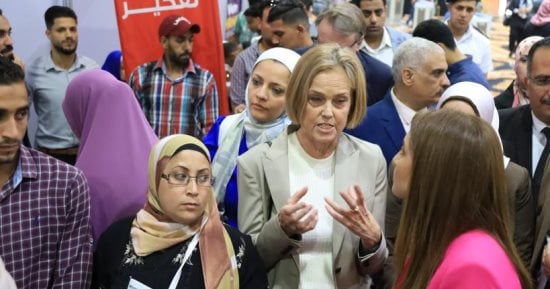 العمل الدولية تفتتح ملتقى لتوفير 4 آلاف فرصة عمل للشباب بالشرقية.. وتشيد بحياة كريمة