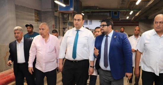 رئيس هيئة الرعاية الصحية يقود مرورًا مفاجئا على المنشآت الصحية بالإسماعيلية