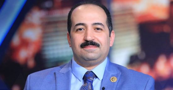 أمين "البيطريين" يقترح تخصيص عمالة مدربة للحد من انتشار الكلاب الضالة بالشوارع