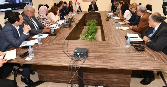 إشادة بعثة البنكين الدولى والآسيوى بجودة مشروعات الصرف الصحى فى الريف