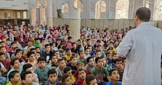 إقبال كبير من أطفال القليوبية على النشاط الصيفى بمساجد المحافظة.. زيادة عدد المساجد المشاركة بالمبادرة لـ950 مسجدا هذا العام.. ووكيل الوزارة: الإجابة عن أسئلة الأطفال بلغة تناسب قدراتهم الاستيعابية.. صور