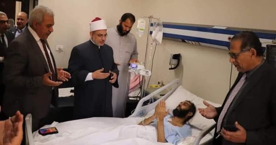 جامعة الأزهر تنعى الدكتور محمود وهبة الحاصل على الدكتوراه فى المستشفى