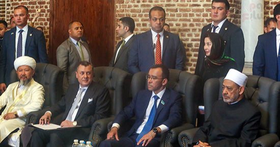 افتتاح مسجد الظاهر بيبرس ثالث أكبر مسجد أثرى فى مصر.. صور