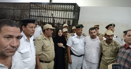 "أنت لست بريئة وبراءتك في الأوراق".. كلمات قاسية من قاضي المنصورة للمتهمة بقتل زوجها
