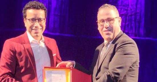 تكريم الفنان سامح حسين فى مهرجان تطوان الدولى لمسرح الطفل بالمغرب