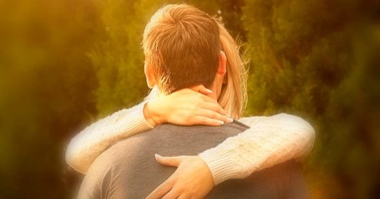 5 حيل نفسية يمكنك القيام بها لتحلم بشخص عزيز عليك وبعيد عنك