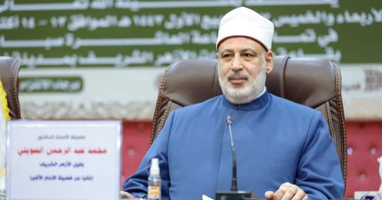 وكيل الأزهر ينعى طالبا وافته المنية إثر حادث أثناء عودته من الامتحان بسوهاج