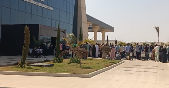 انتعاش الحركة الجوية والسياحية بمطار سفنكس الدولي