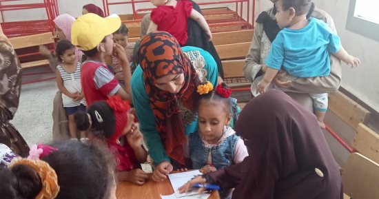 جامعة القناة تجرى الكشف على 464 حالة وتصرف الأدوية بالمجان فى الإسماعيلية