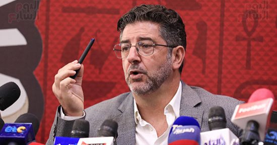 فيتوريا: رفضت ضم لاعبين من المنتخب الأولمبي ولاعبى الأهلى ينضمون يوم 12