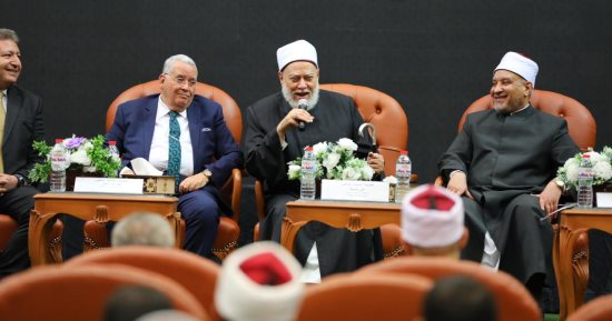 على جمعة: قاعدة "العقد شريعة المتعاقدين" تحل المشكلات بمجال العقارات