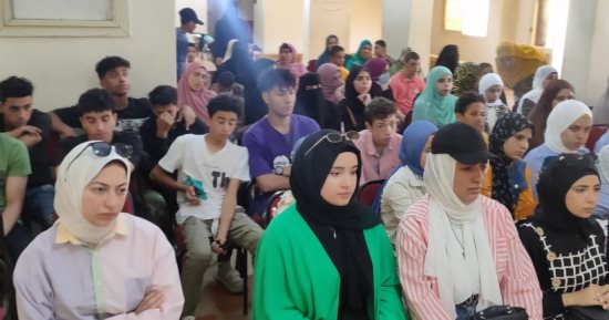 مبادرة "اعرف قدر نبيك" وورشة تدريبية للأعمال الحرفية بمراكز شباب كفر الشيخ