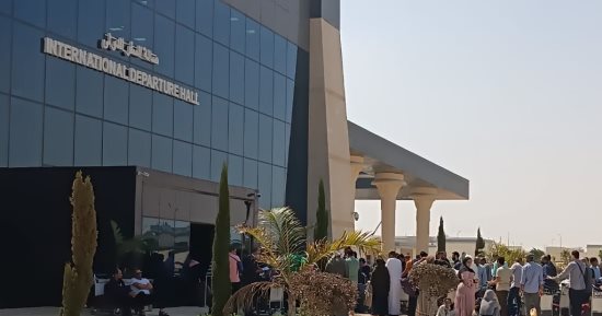 انتعاش الحركة الجوية والسياحية بمطار سفنكس الدولي.. زيادة طلبات شركات الطيران العالمية والعربية لتشغيل رحلاتها عبر المطار.. المصرية للمطارات: المطار يحقق نجاحاً ملحوظاً بعد توسعته ورفع طاقته الاستيعابية