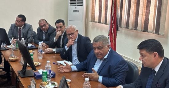 محافظ بورسعيد للنواب: تعدد الولاية وتضارب الاختصاصات أهم معوقات الصناعة  