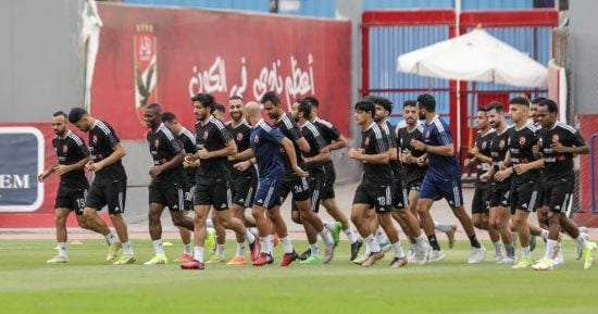 مران الأهلى.. كولر يحاضر اللاعبين بالتتش قبل السفر للمغرب
