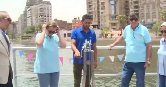 "اليوم" يعرض تقريرا عن تدشين ثانى مركب لتنظيف النيل من البلاستيك
