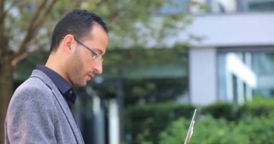 أحمد فايق يحتفى بإنجاز جديد لعالم مصرى فى "مصر تستطيع"
