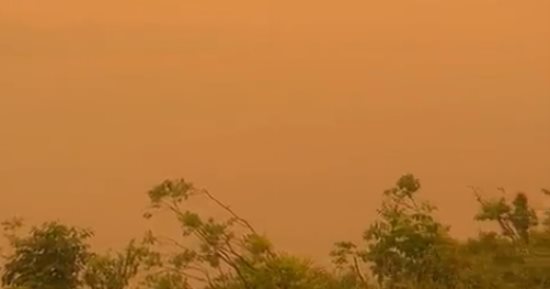 حرائق كندا تجعل من نيويورك الثانية عالميا من حيث تلوث الهواء.. فيديو