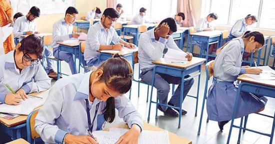 قواعد إتيكيت مهمة للمراقبين فى لجان الثانوية العامة.. السخرية ممنوعة