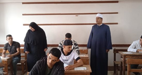 الهدوء يسود امتحانات الثانوية الأزهرية بالإسماعيلية