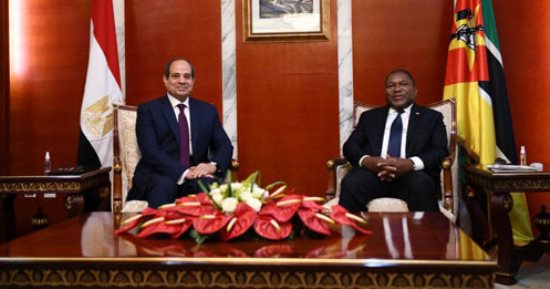 الرئيس السيسى فى مؤتمر صحفى مشترك مع نظيره الموزمبيقى: مصر لم تحارب الإرهاب أمنيا فقط بل حرصت على التنمية والتعمير.. ومستعدون لتقديم الدعم اللازم لموزمبيق..وأكدنا أهمية التوصل لحل دبلوماسى لأزمة روسيا وأوكرانيا