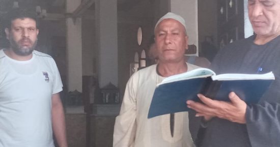 وكيل أوقاف الإسكندرية يتفقد مساجد الجمرك ووسط