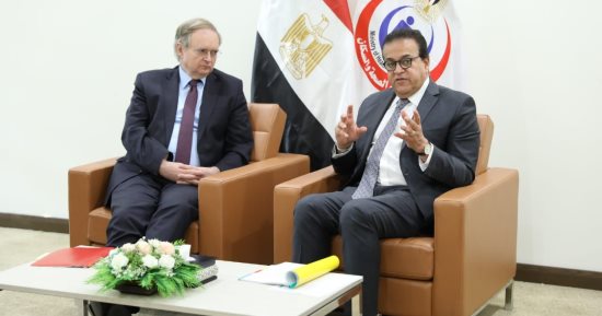 وزير الصحة يبحث مع سفير الاتحاد الأوروبى بمصر فرص التعاون بالقطاع الصحى