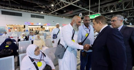 الشرطة النسائية ببعثة حج القرعة تساعد الحالات الإنسانية في المدينة المنورة