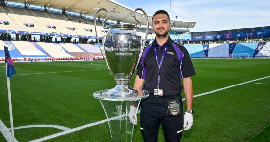 كأس دورى أبطال أوروبا تنتظر الفائز من مان سيتي وإنتر ميلان.. صور