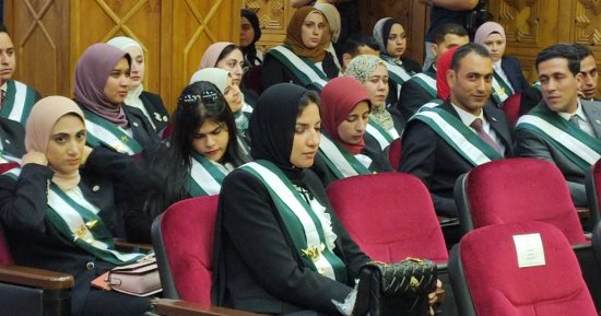 توافد مندوبي قضايا الدولة الجدد إلى وزارة العدل لحلف اليمين القانونية 