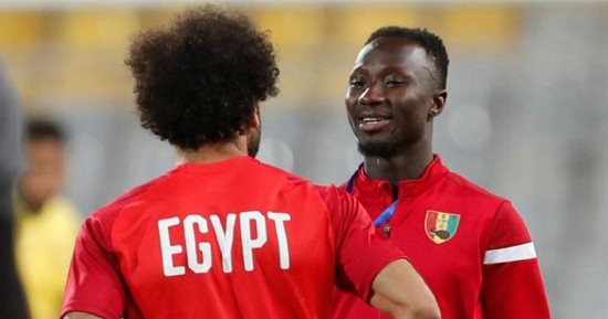 مواجهة مصر وغينيا تجمع محمد صلاح ونابى كيتا مجدداً