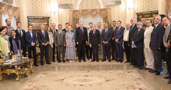 محافظ المنيا يستقبل سفير الاتحاد الأوروبى ويشيد بأوجه التعاون بين الجانبين