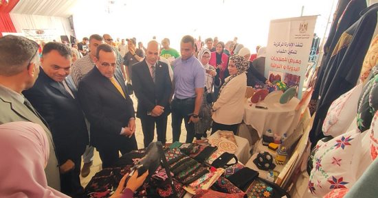 ختام فعاليات مشروع "إطلالة" بمركز شباب العريش.. صور