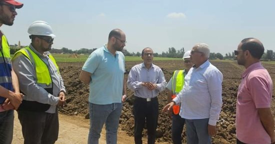 رئيس شركة مياه المنوفية يتابع مشروعات الصرف الصحي الجارى تنفيذها بتلا