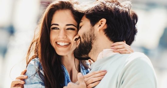 4 أبراج لن ترضى بالزواج إلا عن قصة حب قوية.. أبرزها الأسد والقوس